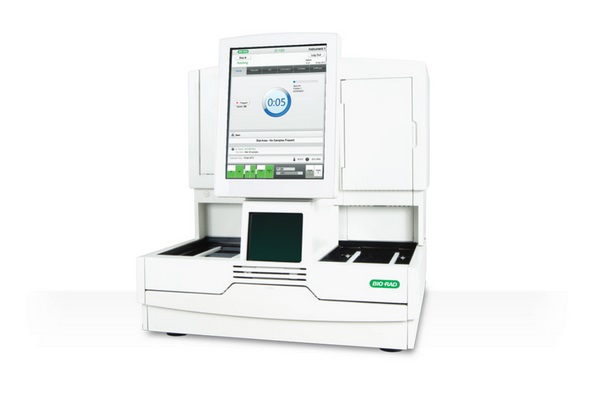 D-100 Hemoglobin Testing System Image